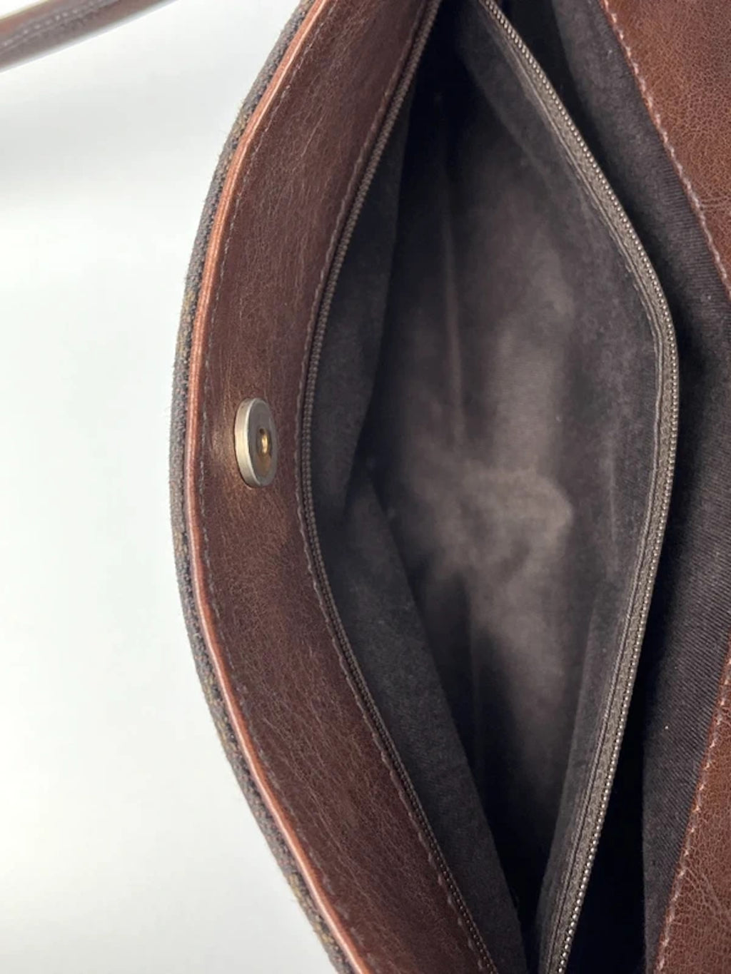 Gucci GG Canvas Shoulder Bag