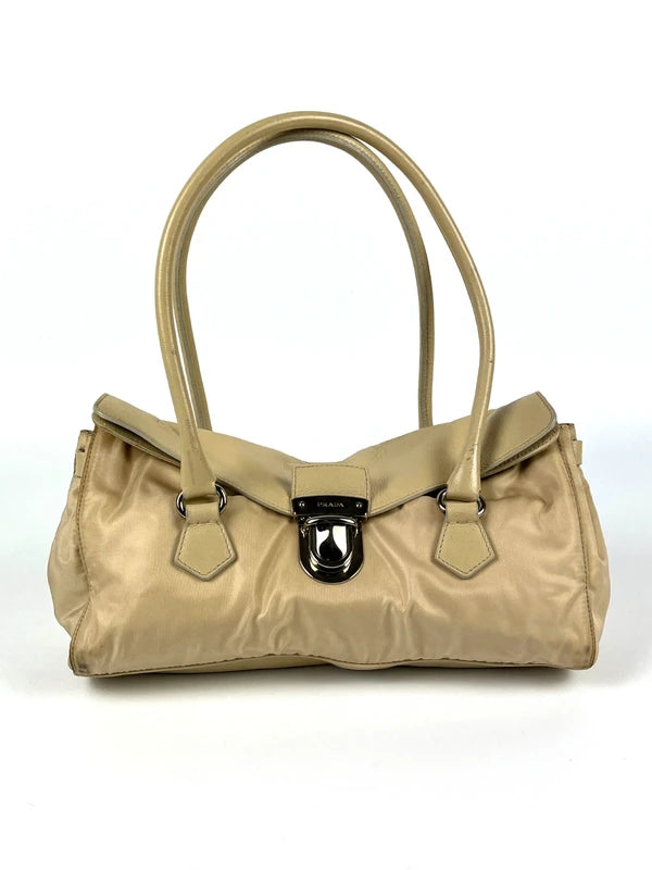 Prada Easy Pushlock Handtasche