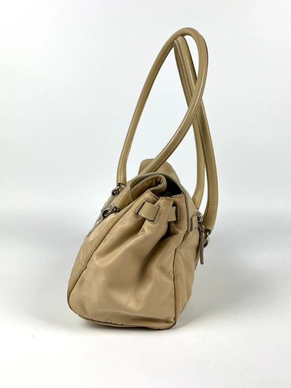 Prada Easy Pushlock Handtasche