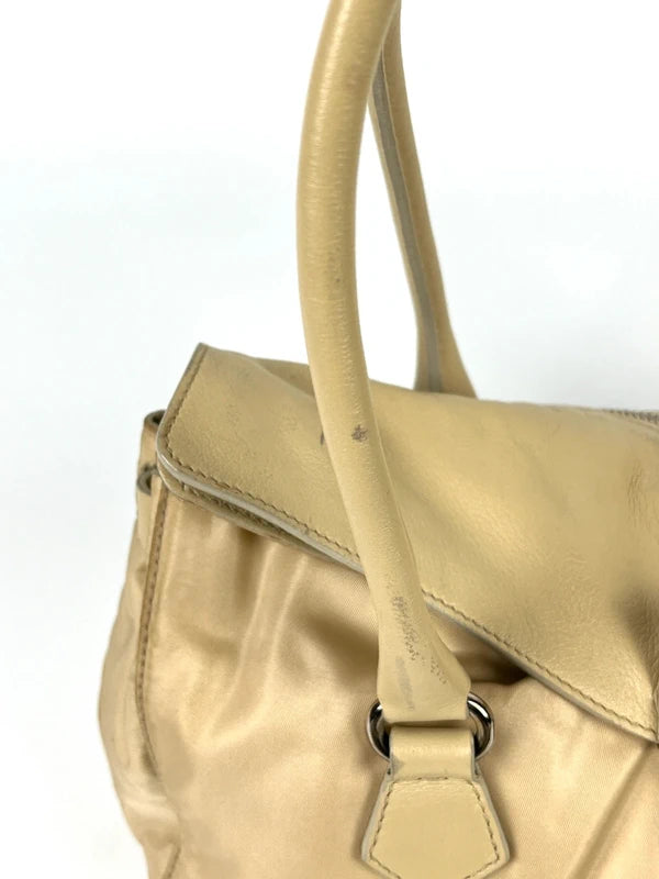 Prada Easy Pushlock Handtasche