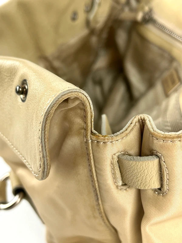 Prada Easy Pushlock Handtasche
