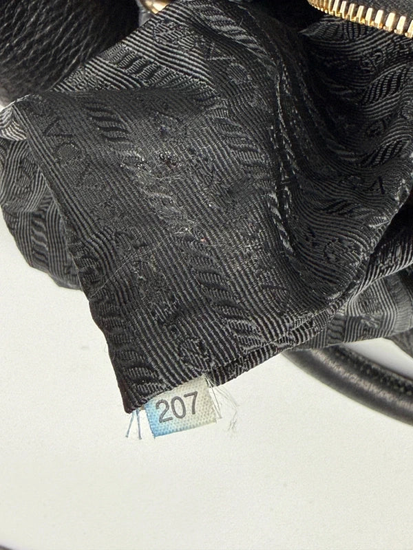 Prada Hobo Bag Schwarz