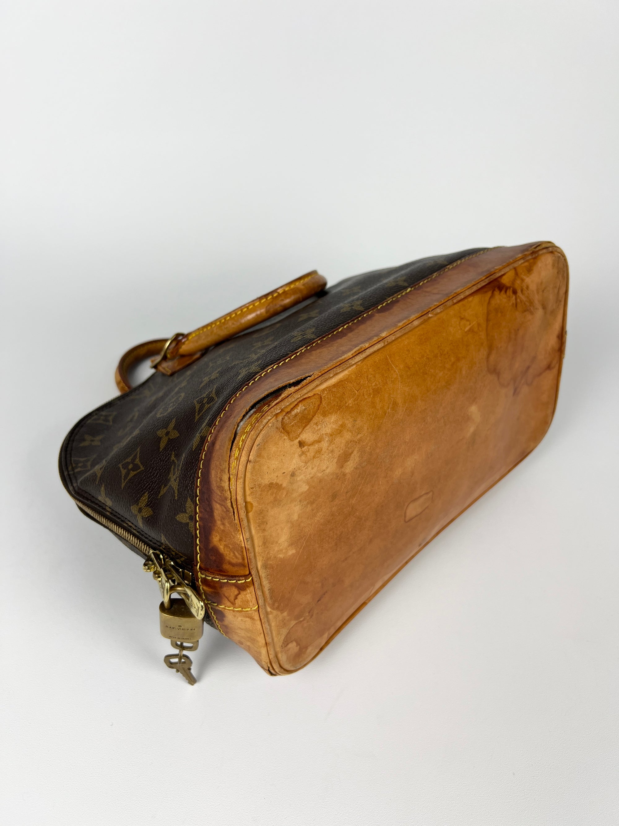 Louis Vuitton Alma