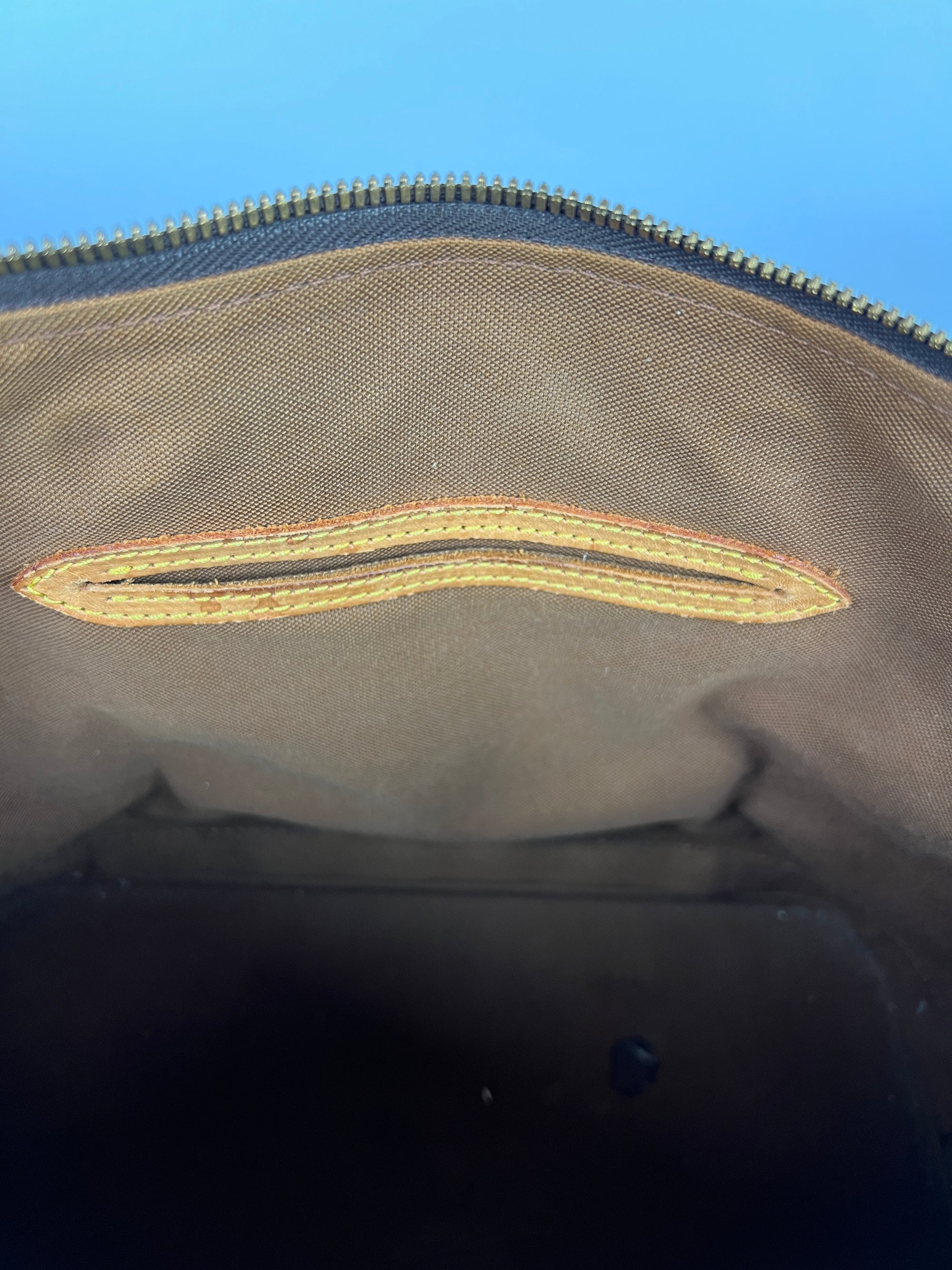 Louis Vuitton Alma