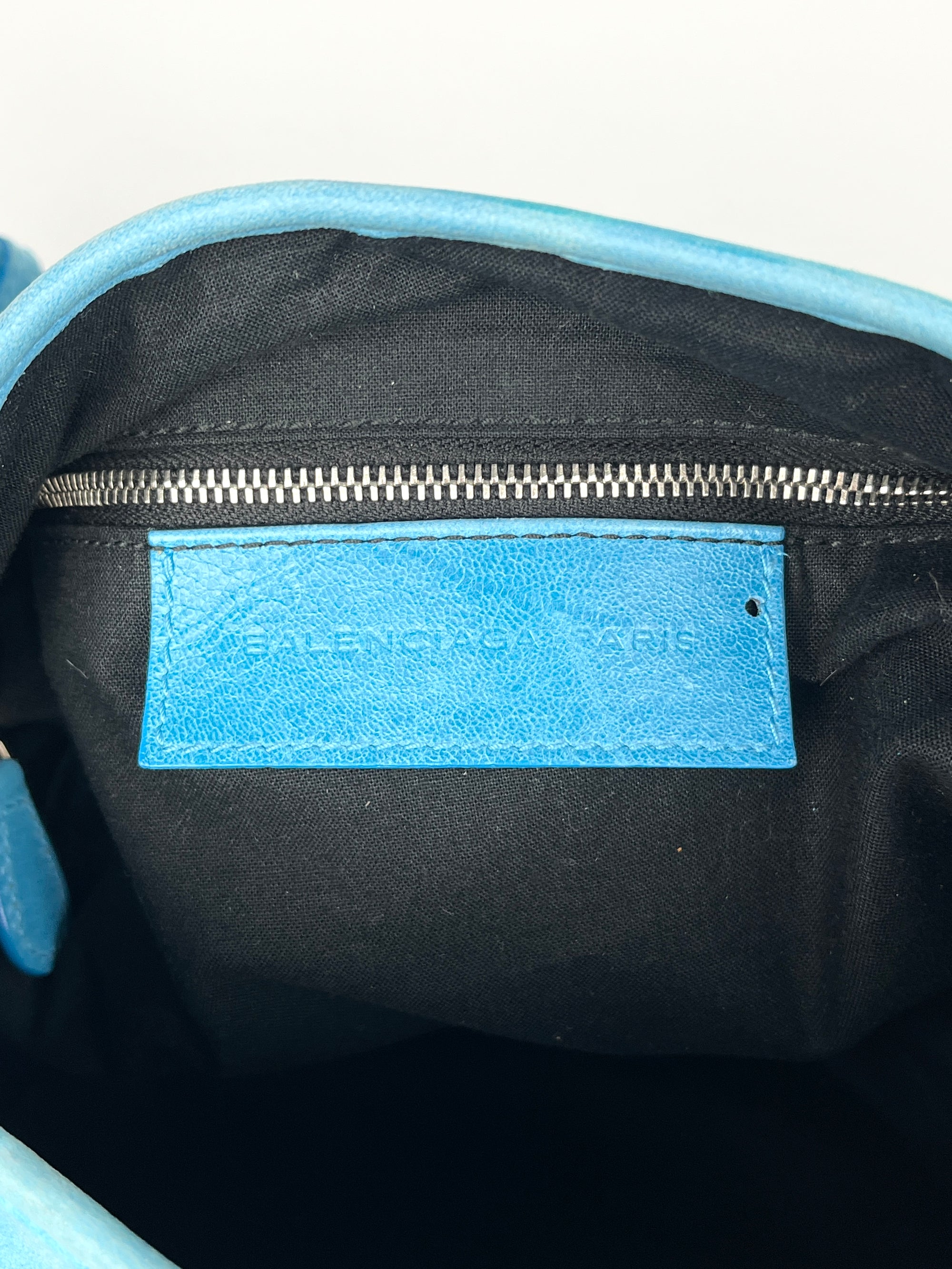 Balenciaga Giant Day Shoulder Bag