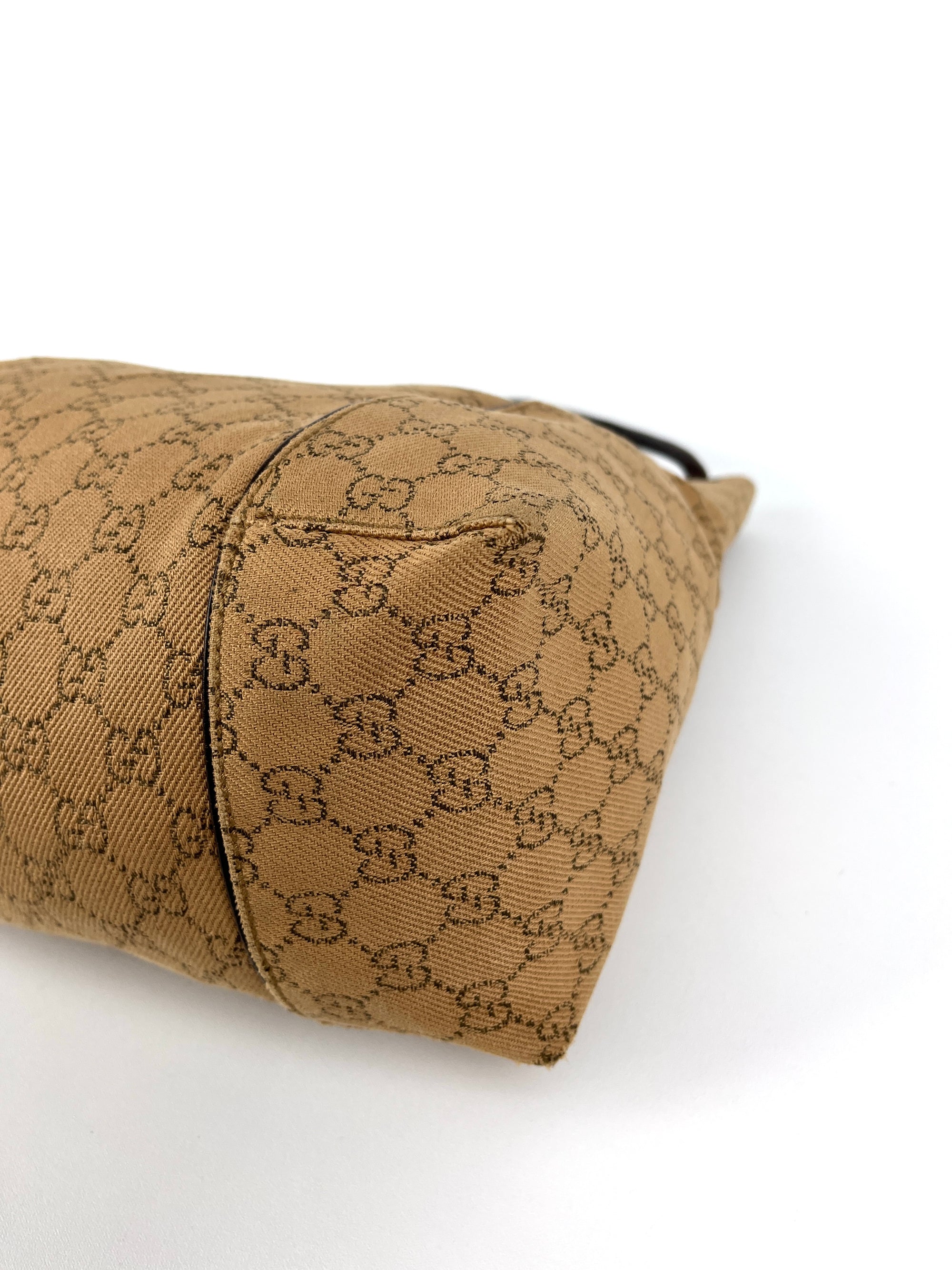 Gucci GG Canvas Hobo