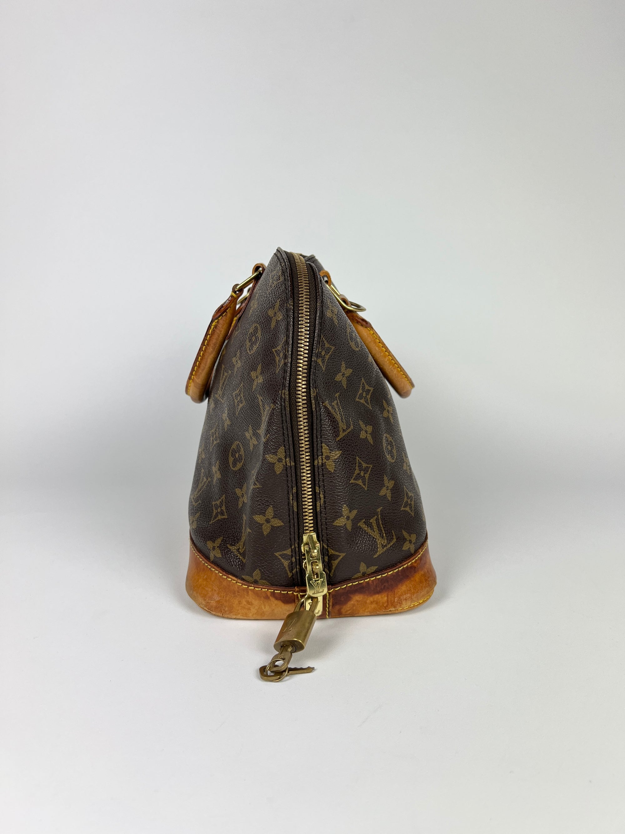 Louis Vuitton Alma
